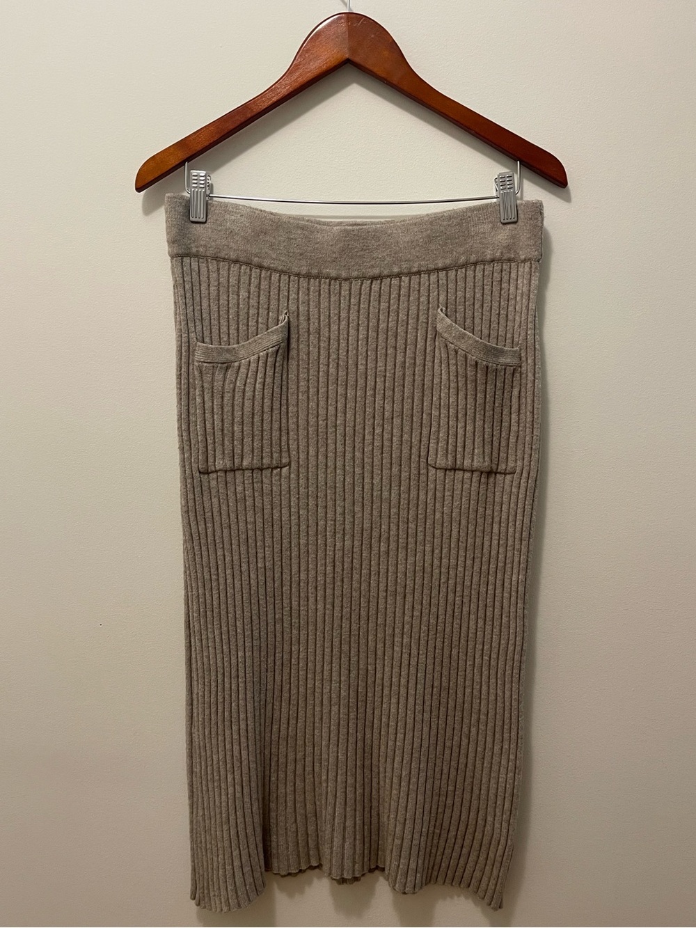 Cozy Ribbed Knit Midi Skirt in Taupe
